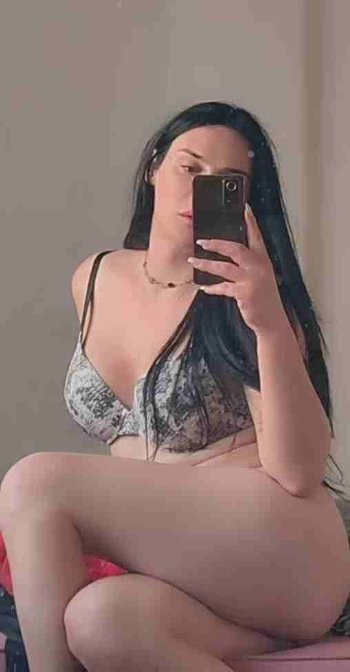 Gümüşlük VIP Escort Bayan Elçin Fantezi Düşkünü